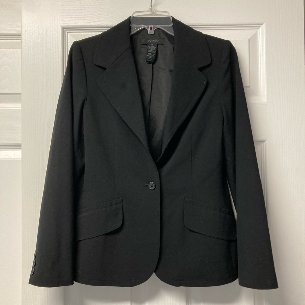 The limited stretch black blazer size medium